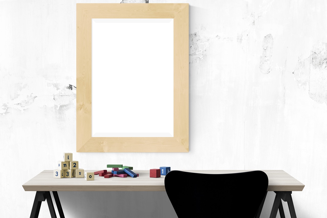 DIY Wall Decor: Crafting with Maps